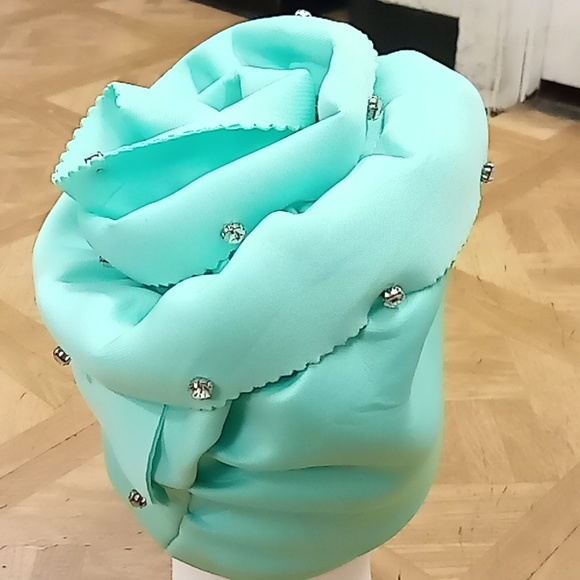 Hat - Picture 5 of 5